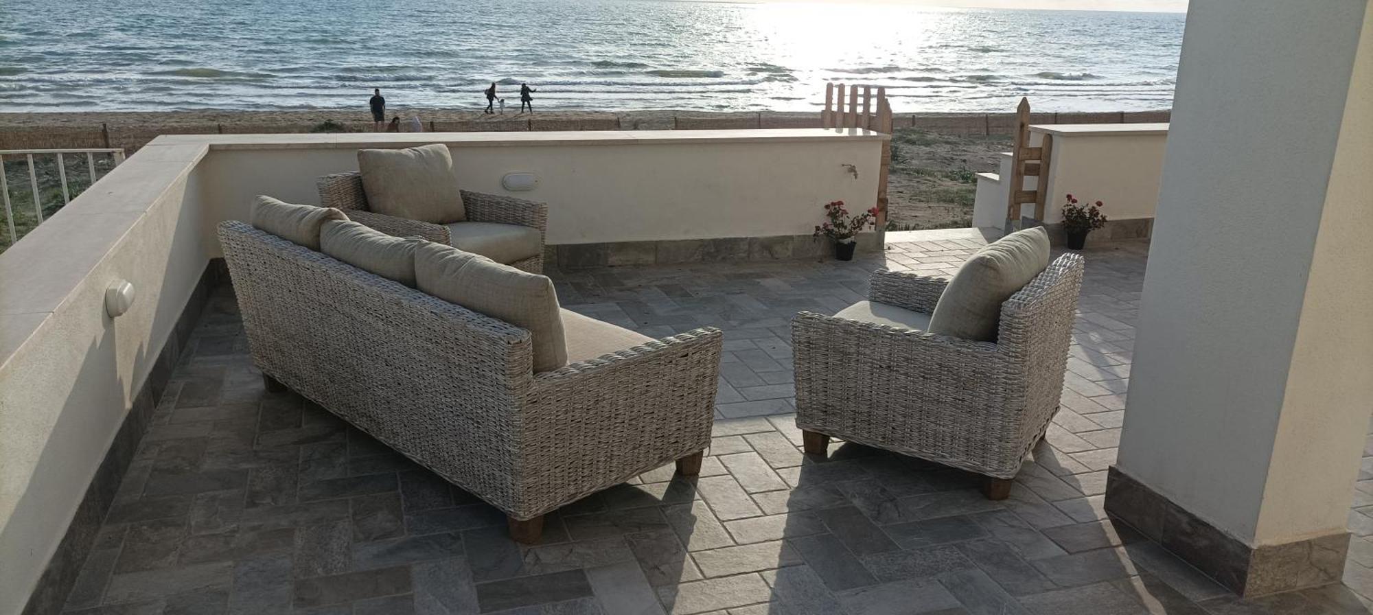 טורביאניקה The Suite On The Beach מראה חיצוני תמונה