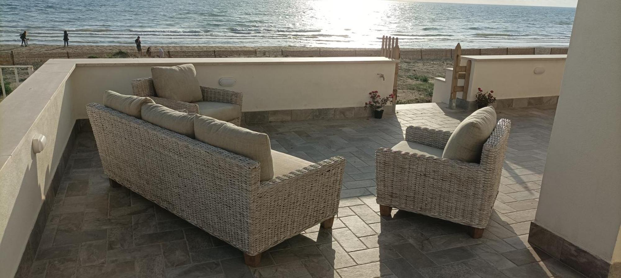 טורביאניקה The Suite On The Beach מראה חיצוני תמונה