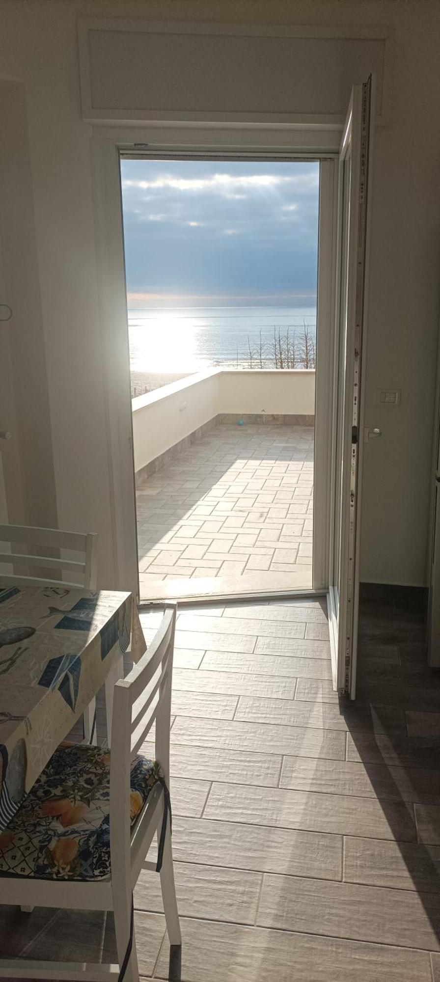 טורביאניקה The Suite On The Beach מראה חיצוני תמונה