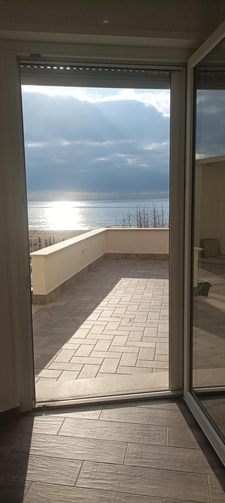 טורביאניקה The Suite On The Beach מראה חיצוני תמונה