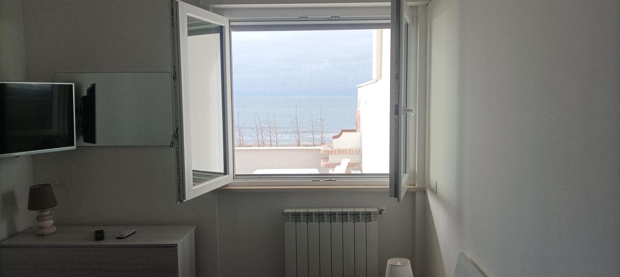 טורביאניקה The Suite On The Beach מראה חיצוני תמונה